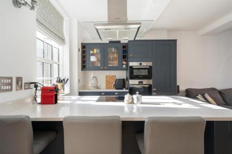 150 Great Charles Street Queensway... 2 bed apartment for sale