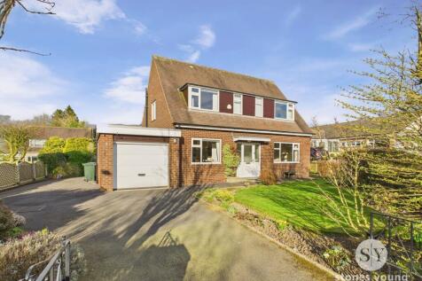 Pagefield Crescent, Clitheroe, BB7 3 bed detached house for sale
