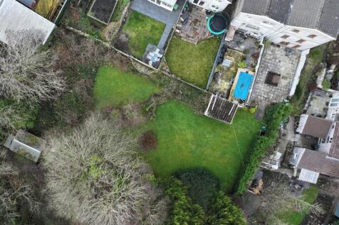 Hirwaun, Aberdare CF44 4 bed end of terrace house for sale