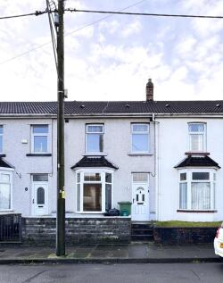 Hirwaun, Aberdare CF44 3 bed terraced house for sale