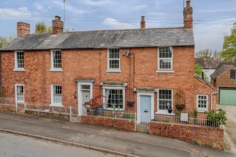 3 bedroom cottage for sale