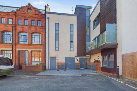 Stoneham Road, Hove, BN3 5HH 1 bed flat for sale