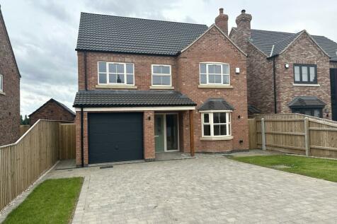 6 bedroom detached house for sale