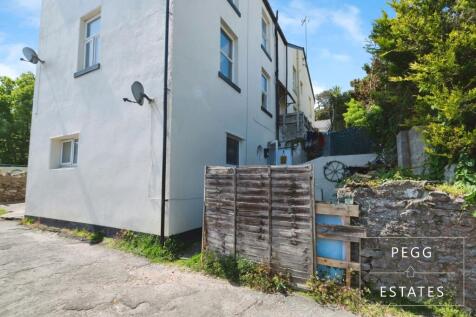 Torquay TQ1 2 bed apartment for sale