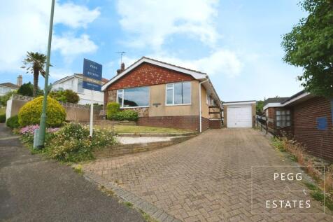 4 bedroom bungalow for sale