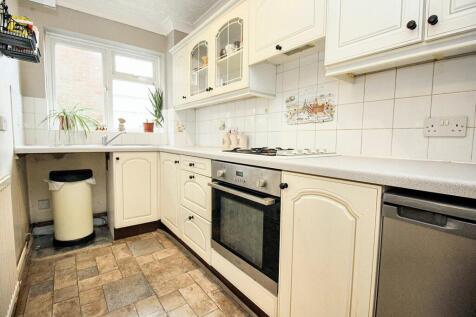 1 bedroom house for sale