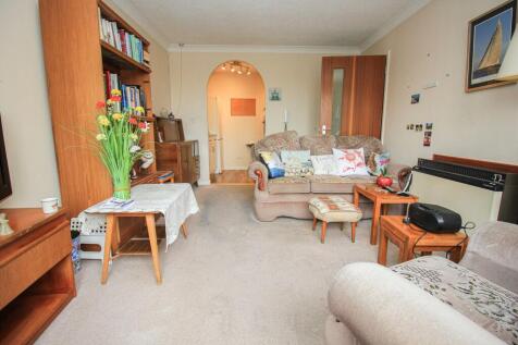 1 bedroom flat for sale