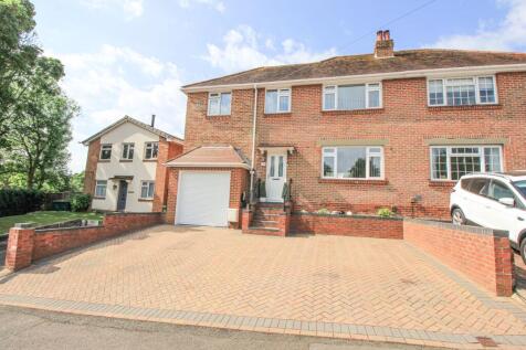 4 bedroom semi-detached house for sale
