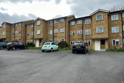 West Road, Holy Trinity, GU1 2 bed apartment for sale
