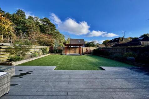 5 bedroom house for sale