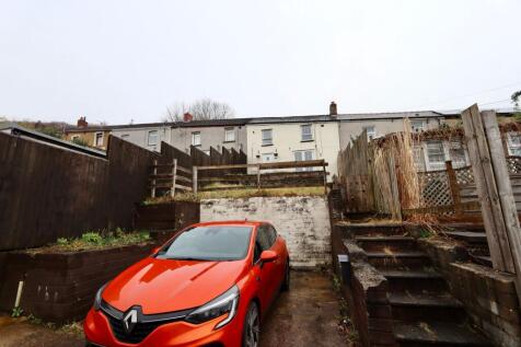 Chapel Street, Abercarn, NP11 3 bed terraced house for sale