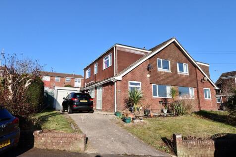 Solent Close, Pontllanfraith, NP12 4 bed semi