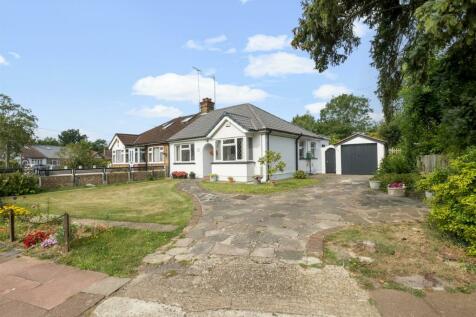 2 bedroom semi-detached bungalow for sale