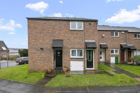 1 bedroom maisonette for sale