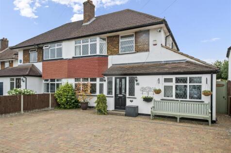 4 bedroom semi-detached house for sale