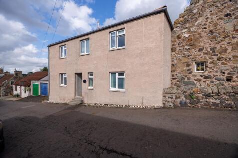 3 bedroom link detached house for sale