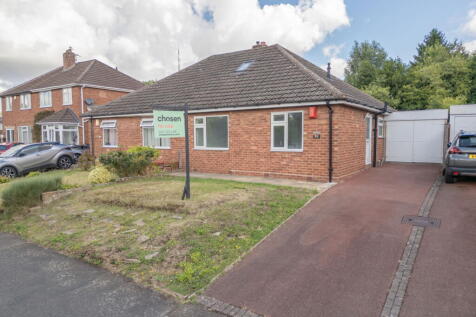 3 bedroom semi-detached bungalow for sale