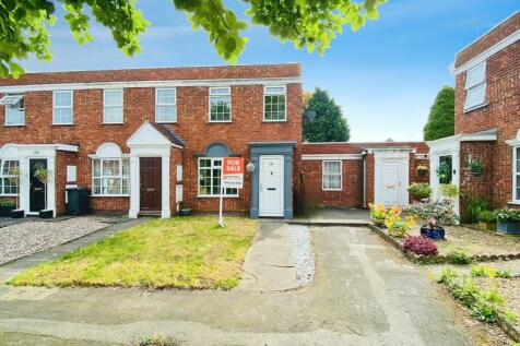 2 bedroom terraced house for sale