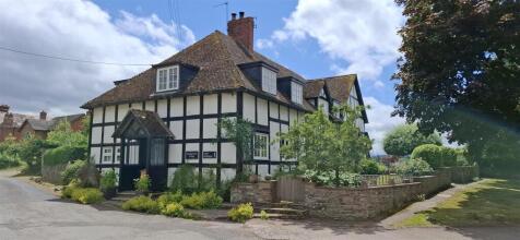 3 bedroom cottage for sale