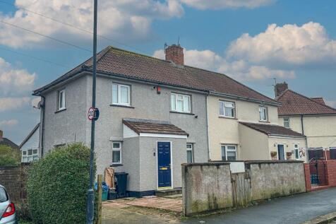 2 bedroom semi-detached house for sale