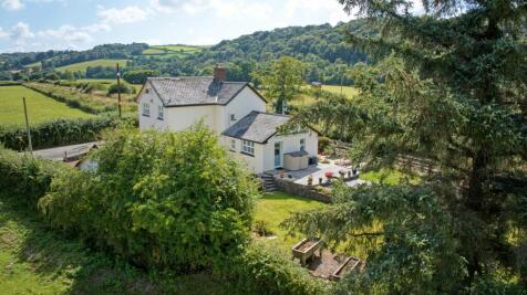 The Gates, Umberleigh 4 bed detached house for sale