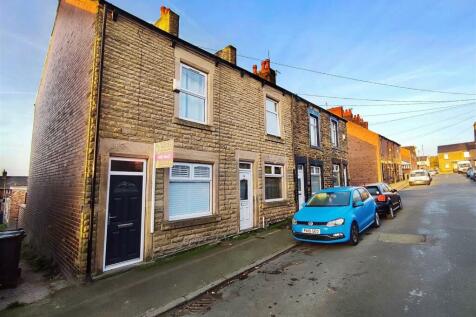 Braithwaite Street, Staincross... 2 bed terraced house for sale