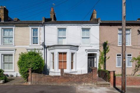 Whitworth Road, Woolwich, Plumstead... 2 bed flat for sale