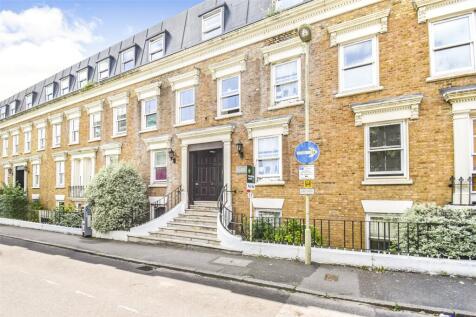 Frederick Street, Hampshire GU11 1 bed apartment for sale