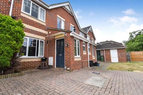 Boxalls Lane, Aldershot GU11 2 bed terraced house for sale