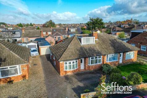 Leveson Road, Sprowston, NR7 3 bed bungalow for sale