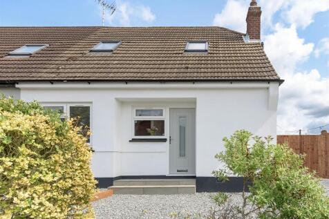5 bedroom semi-detached house for sale