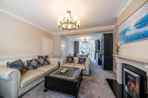 Colindeep Gardens, Hendon, NW4 5 bed detached house for sale