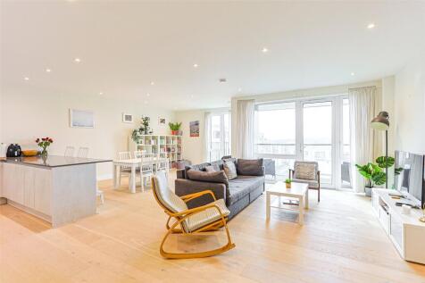 Royal Engineers Way, Mill Hill, NW7 2 bed apartment for sale