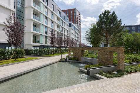 Wandsworth Road, Nine Elms, SW8 1 bed apartment for sale