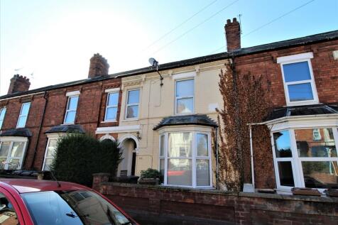 6 bedroom terraced house for sale