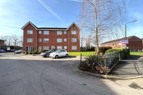 Gipsey Moth Close, Altrincham WA15 1 bed flat for sale