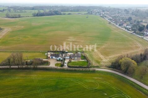 2 bedroom detached bungalow for sale