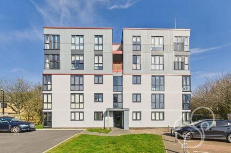 Baronswood Way, Colchester 2 bed penthouse for sale