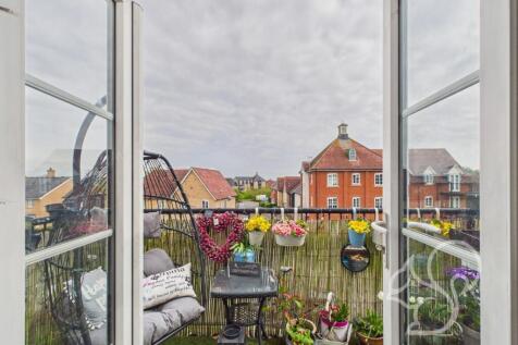 Hooper Avenue, Colchester 2 bed apartment for sale