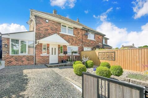 2 bedroom semi-detached house for sale