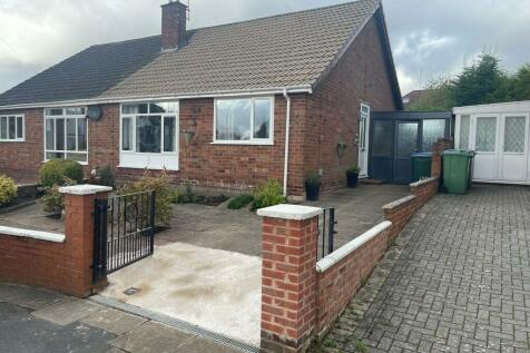 2 bedroom semi-detached bungalow for sale