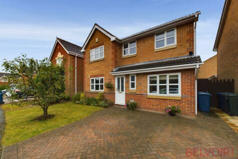 5 bedroom detached house for sale