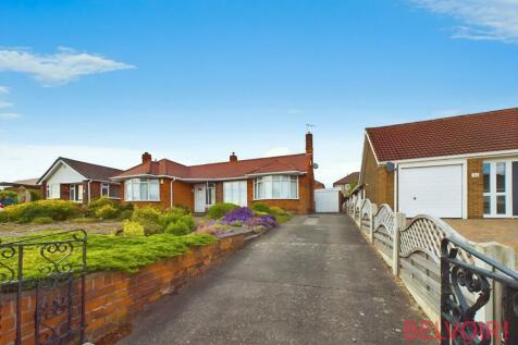 2 bedroom detached bungalow for sale