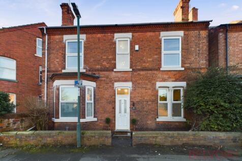 Montpelier Road, Nottingham, NG7 3 bed detached house for sale