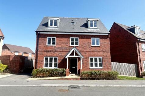 5 bedroom detached house for sale
