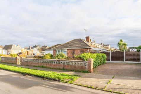 Orford Drive, Lowestoft 2 bed detached bungalow for sale