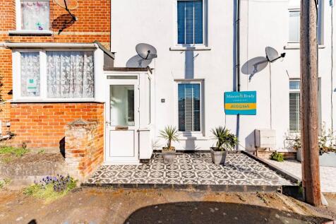 Hurn Crag Road, Reydon 3 bed terraced house for sale