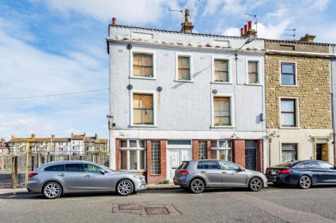 Commercial Road, Lowestoft 8 bed end of terrace house for sale