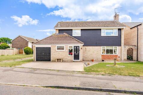 Palmer Close, Gunton 4 bed detached house for sale