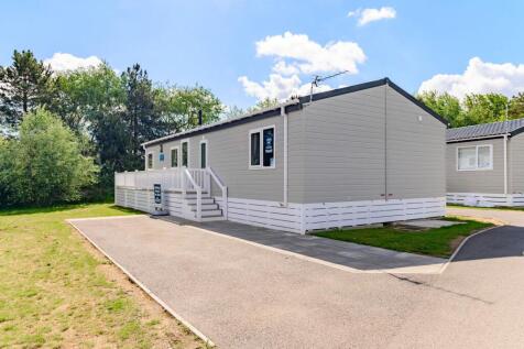 Coast Road, Corton 2 bed park home for sale